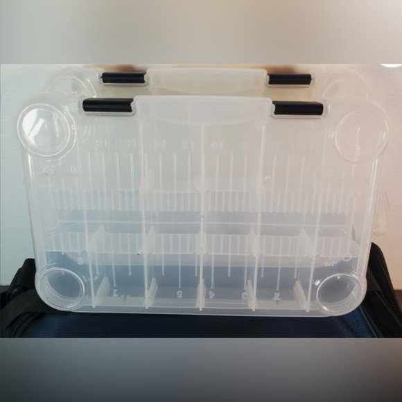 2 LURE BOXES OKEECHOBE NEVER USED THE MEASUREMENTS IN THE PICS - Picture 8 of 8